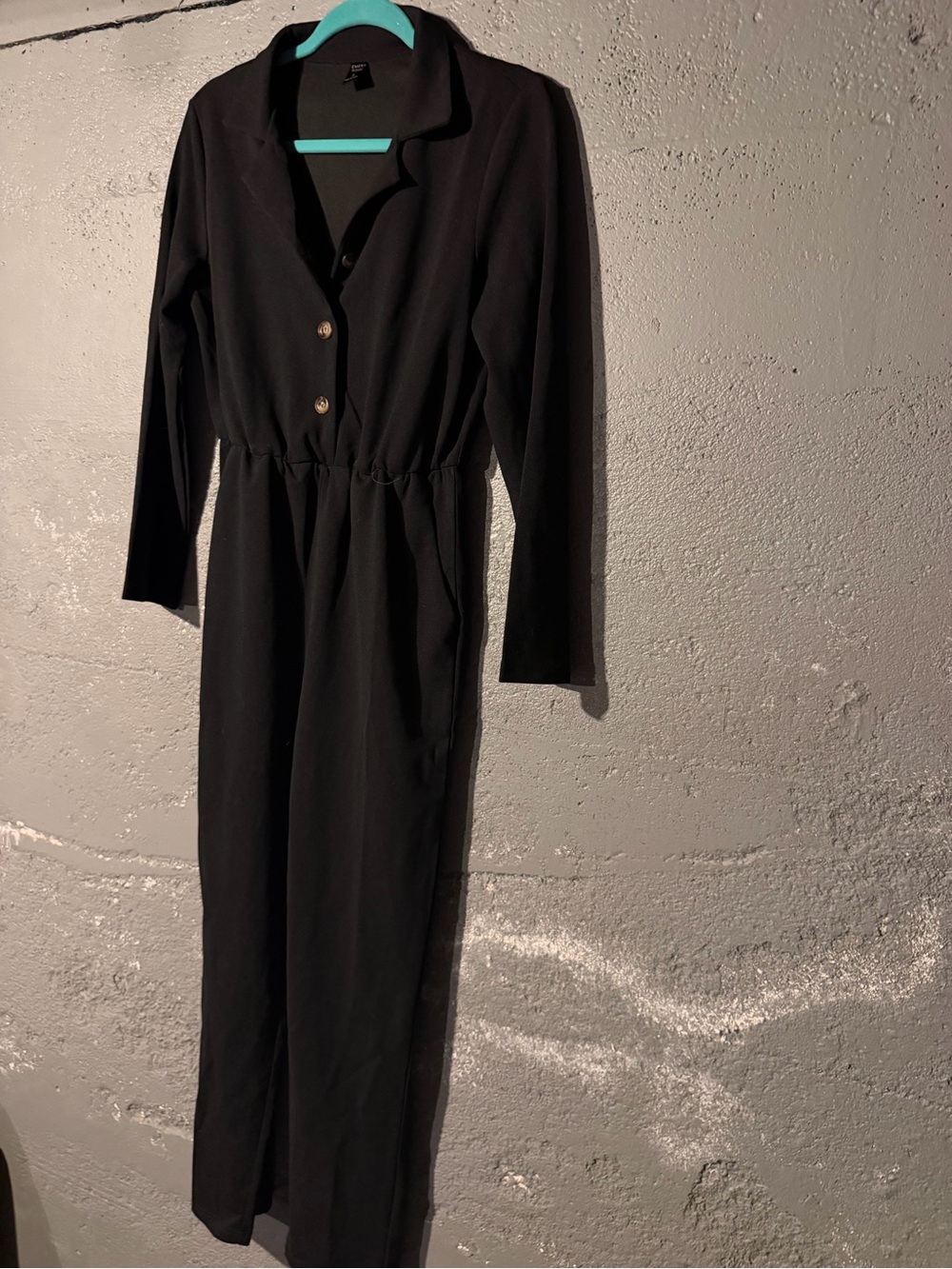 Women's Black Long-Sleeve Collared Jumpsuit